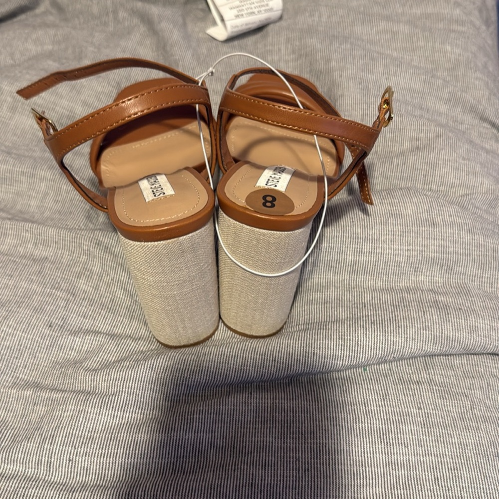 NWT Steve Madden Women's Brown Heeled Sandals - Picture 2 of 4
